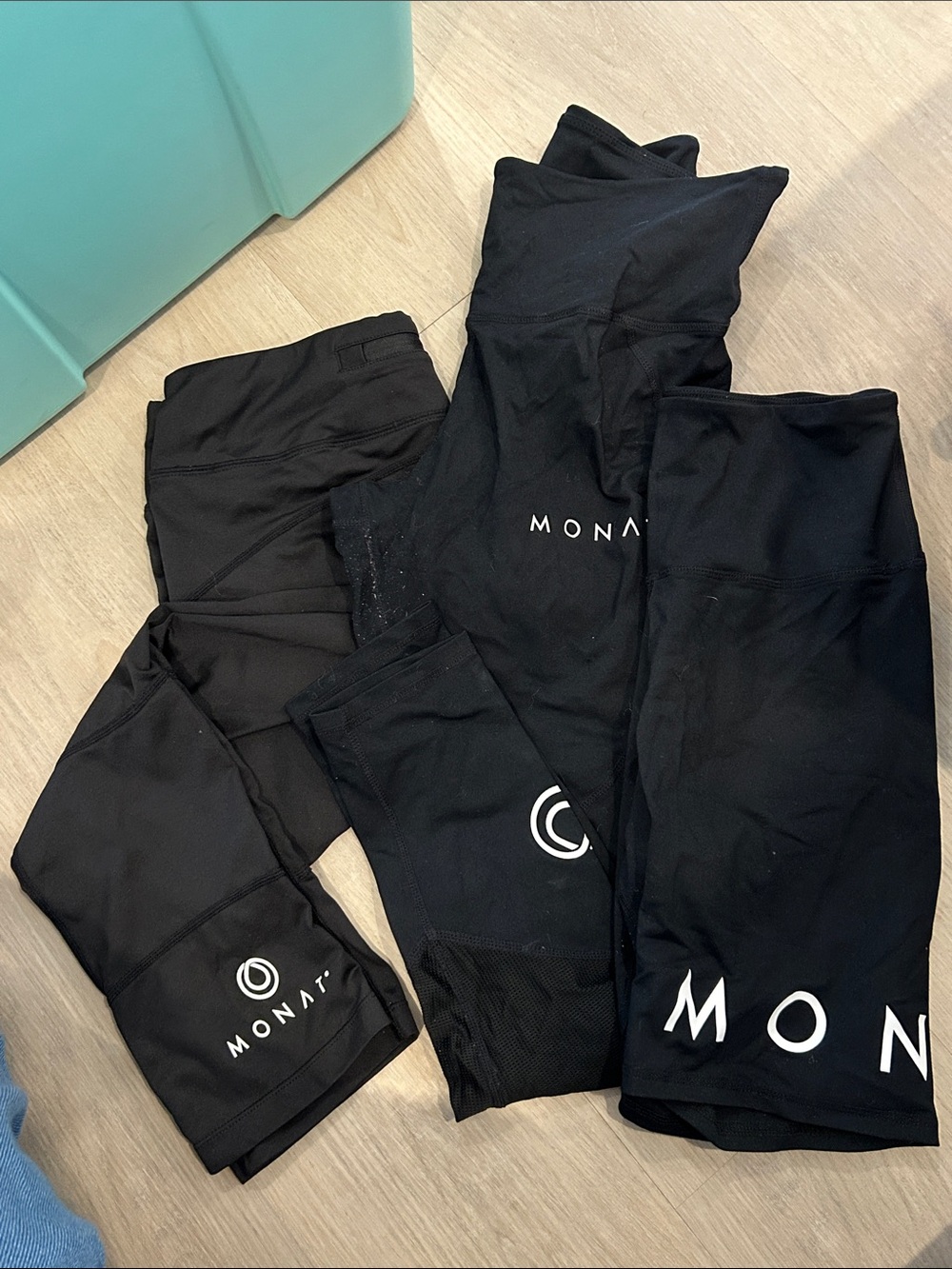 Monat Black Active Leggings - High Performance Bottoms